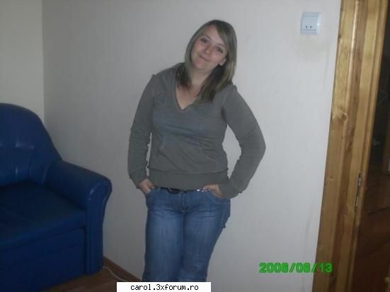 si a doua  :rotfl:  :rotfl:  :rotfl:  :rotfl:  :rotfl: da.... nu ! .... hmm..